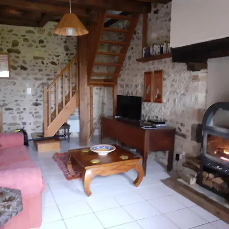 Ferienhaus Les Ecots - Petit De Caractere A La Ferme